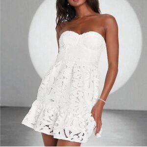 Cute White Crochet Lace Strapless Bustier Mini Dress NEW